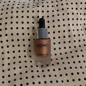 Brand New Iconic London Illuminator Glow